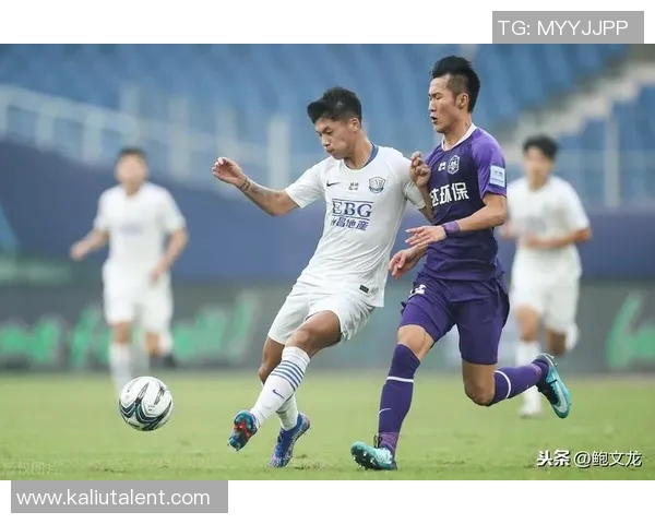 泰达与权健激战正酣在线直播全程回顾与精彩瞬间分析