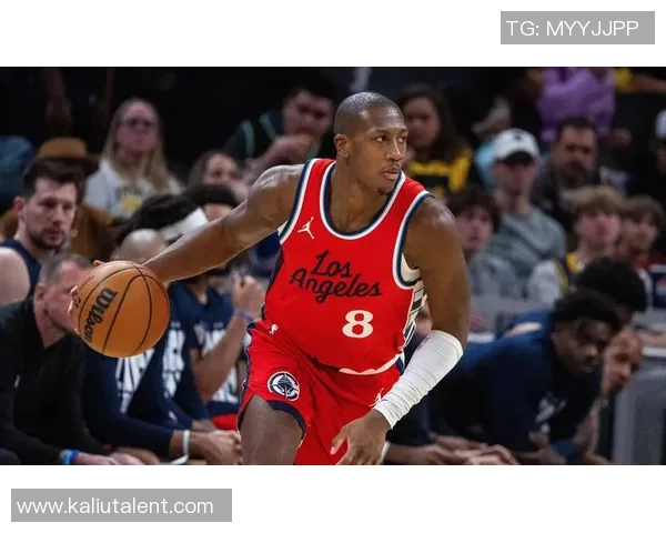 快船全队出战仍难挡凯尔特人，激战之下遗憾落败