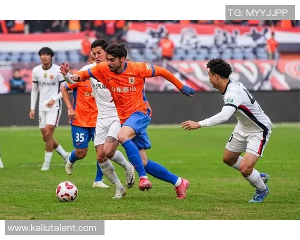 泰山足协杯直播足球比赛精彩瞬间回顾与分析全方位解读赛事亮点与球队表现