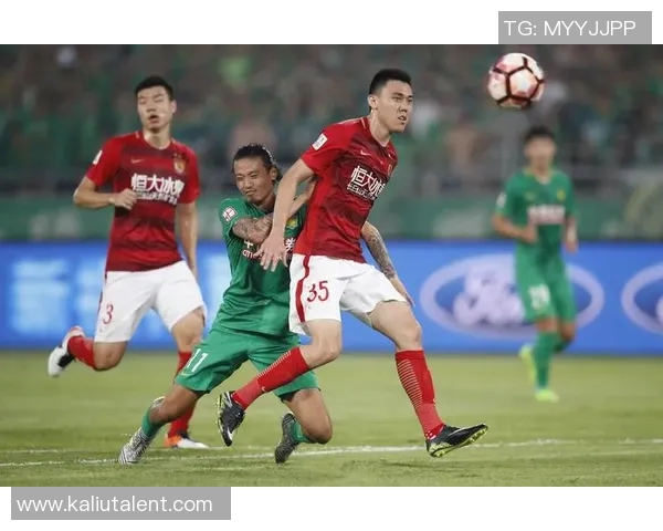 恒大鲁能巅峰对决谁能在这场较量中笑到最后