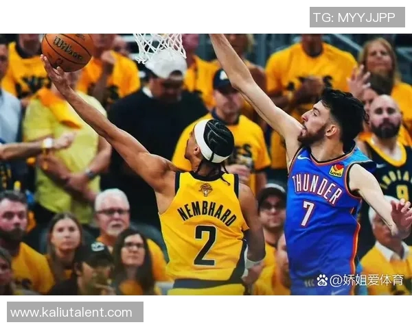 雷霆与步行者激战正酣谁能在这场对决中笑到最后 雷霆与步行者激战正酣谁能在这场对决中笑到最后