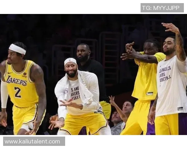 快船与湖人之间的对决历史回顾及近期交锋次数统计分析